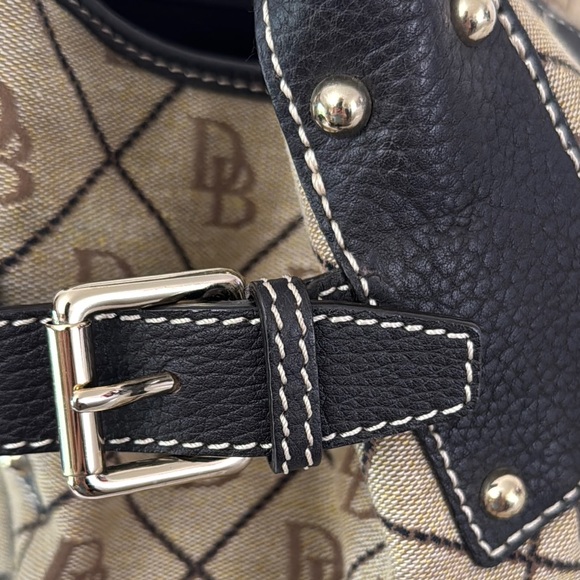 Dooney & Bourke Tan and Black Shoulder Bag with Signature Design - Picture 6 of 15